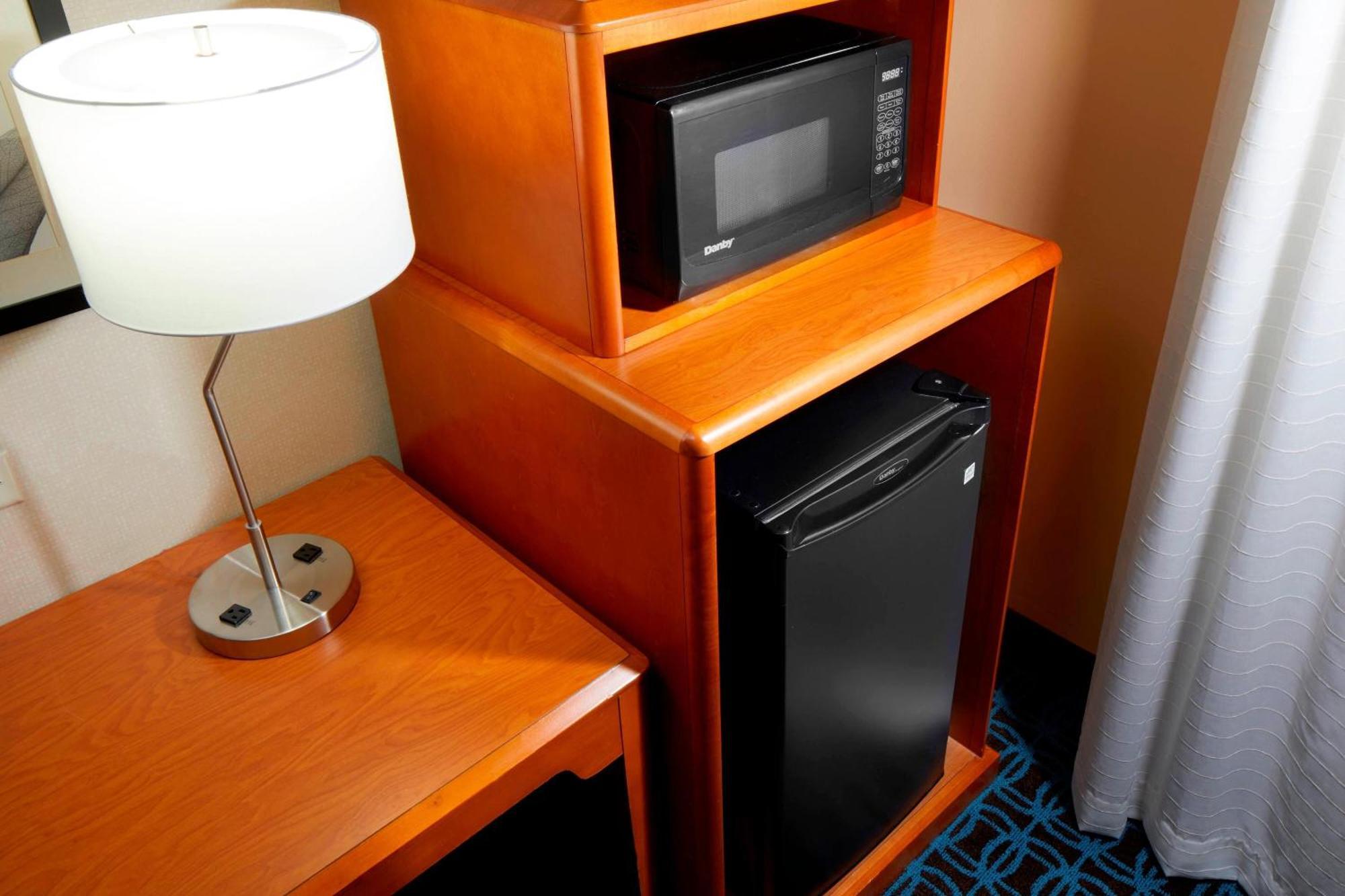 Fairfield Inn & Suites By Marriott Cumberland Exteriér fotografie