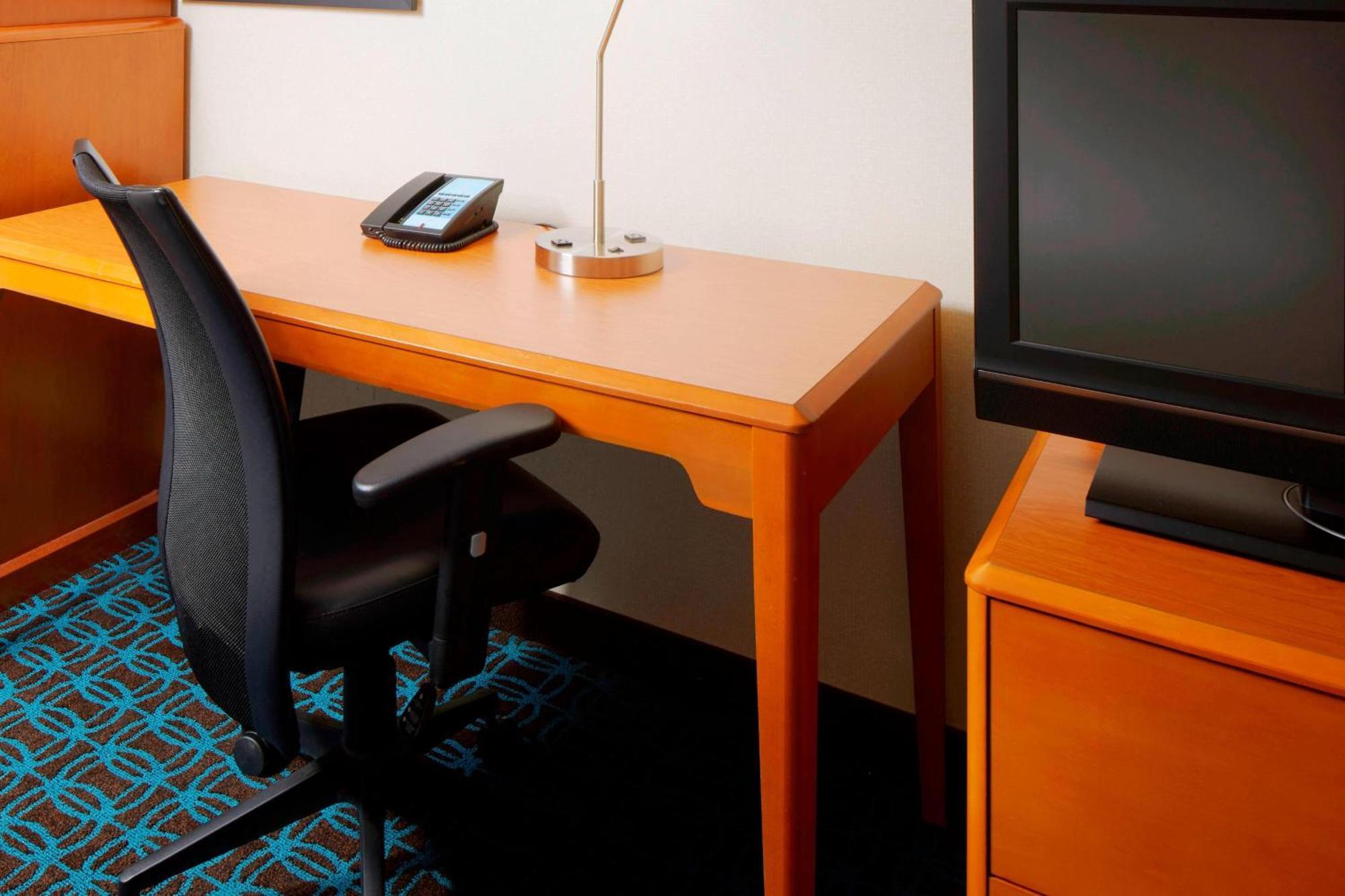 Fairfield Inn & Suites By Marriott Cumberland Exteriér fotografie